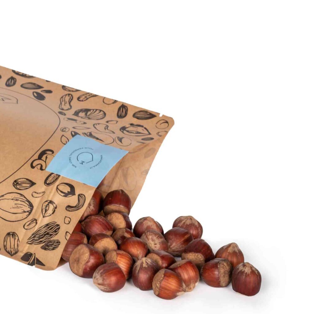 Nocciole tostate in guscio corabel in busta