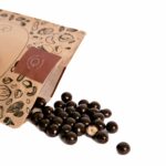 Nocciole ricoperte di cioccolato fondente in busta