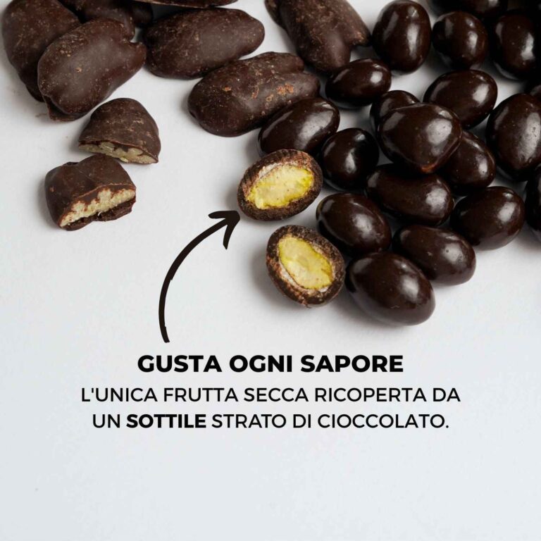 sottile strato cioccolato frutta secca ricoperta